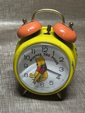 Vintage Bradley Winnie the Pooh Wind-Up Alarm Clock Disney Moving Arms German